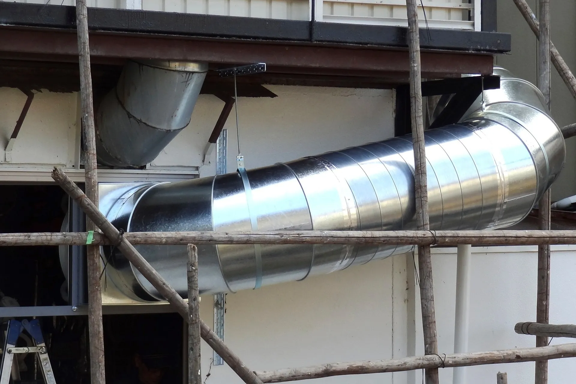 ダクト工事・換気設備工事の現場作業員/経験者